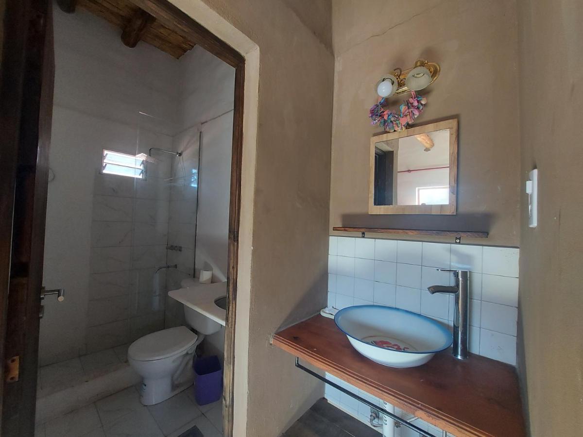 Arbol Tilcara Hostel Bagian luar foto